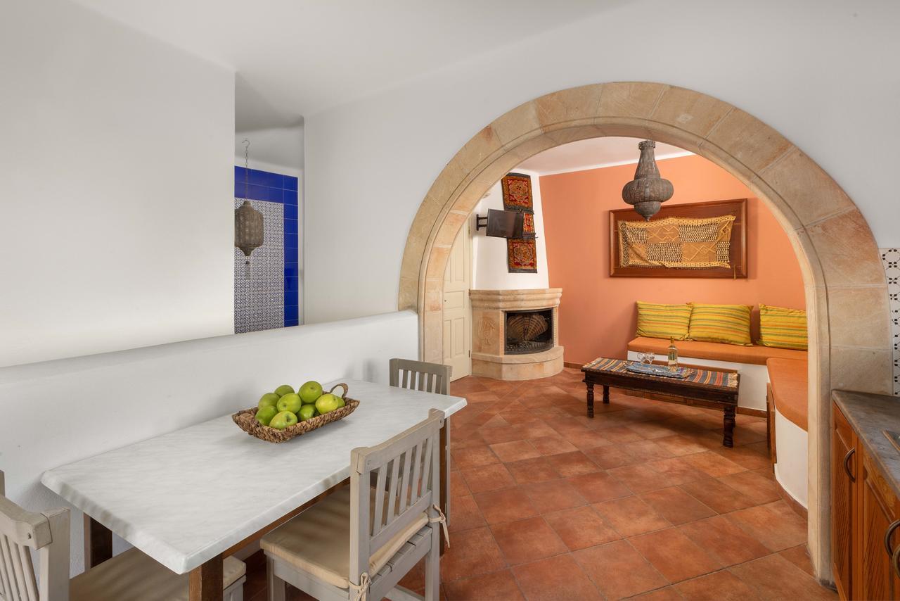 Villa Eleni With Hot Tub And Acropolis View Lindos  Exterior photo