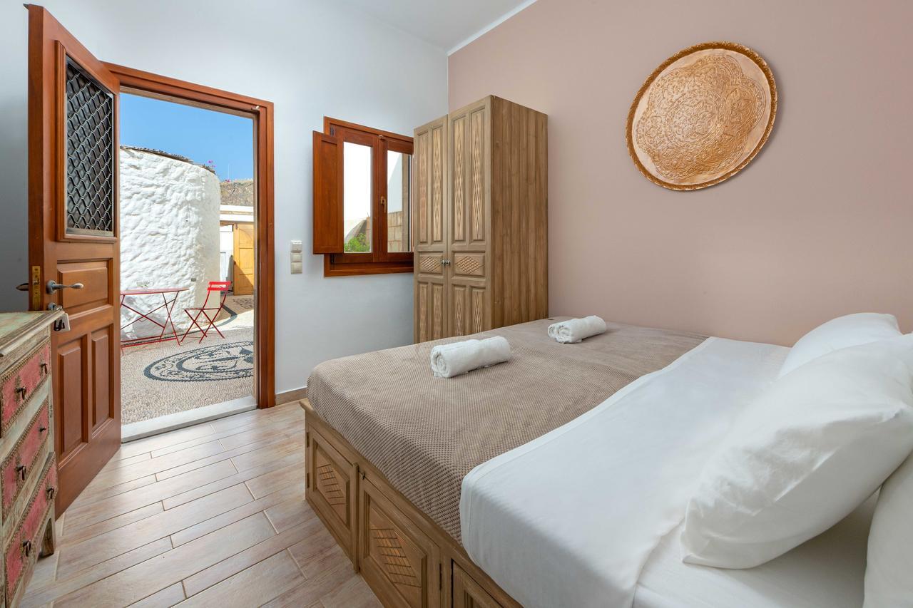 Villa Eleni With Hot Tub And Acropolis View Lindos  Exterior photo